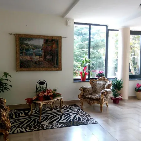 Al Querceto ホテル 3*